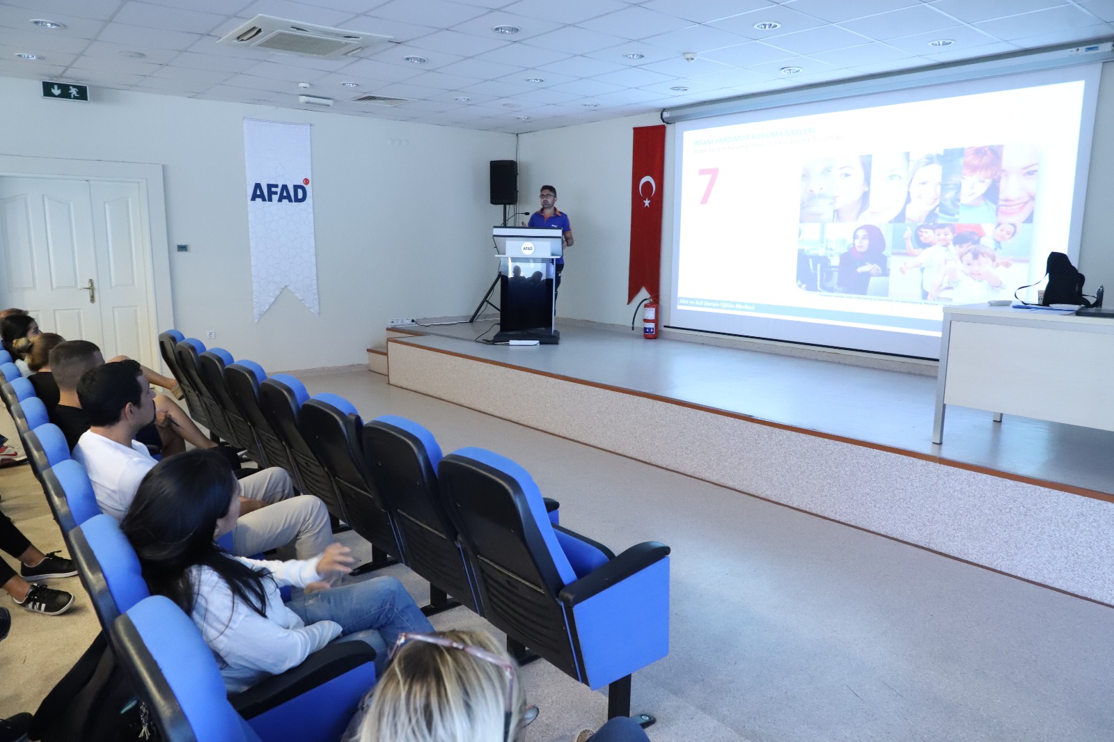 SPHERE standards for Disaster and Emergency Volunteers, Turkey, 6 September 2022