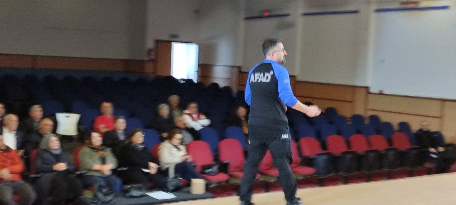 SPHERE Standards for Disaster and Emergency Volunteers, Aliaga, Turkey,12 Feb 2024